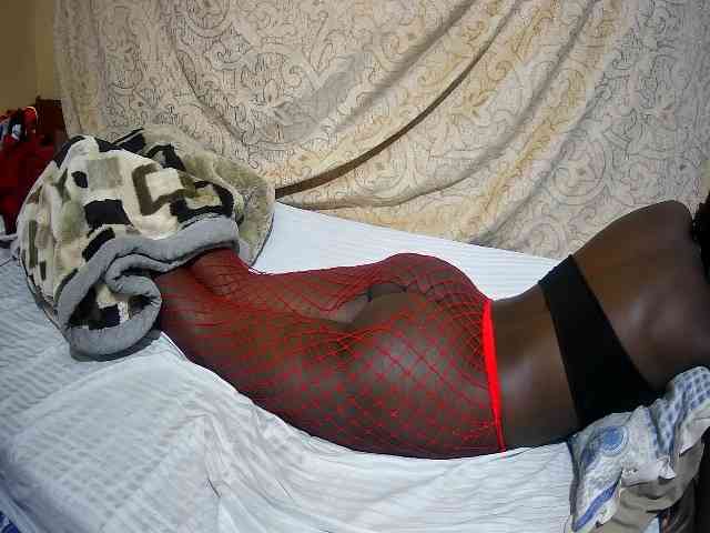 sexy-africanah webcam