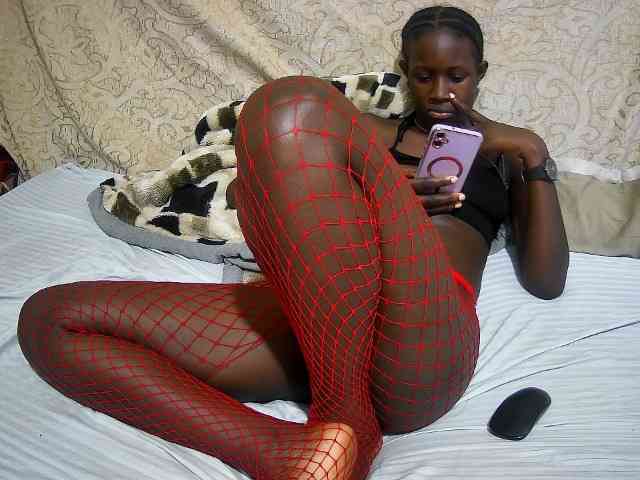 sexy-africanah webcam