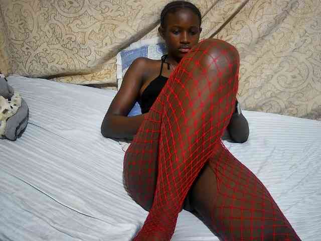 sexy-africanah webcam