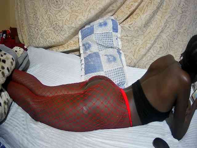 sexy-africanah webcam