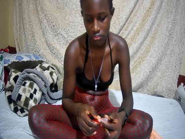 sexy-africanah webcam