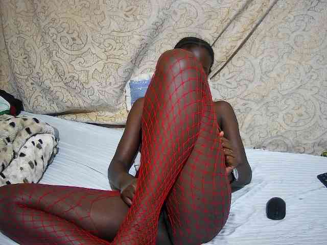 sexy-africanah webcam