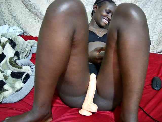 sexy-africanah webcam