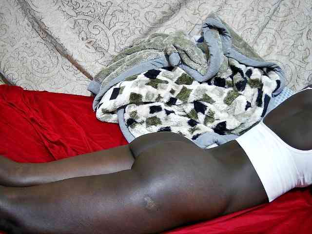 sexy-africanah webcam