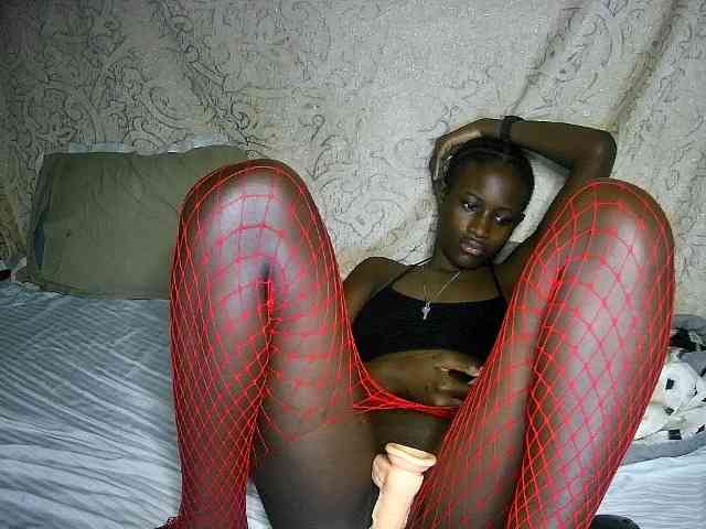 sexy-africanah webcam