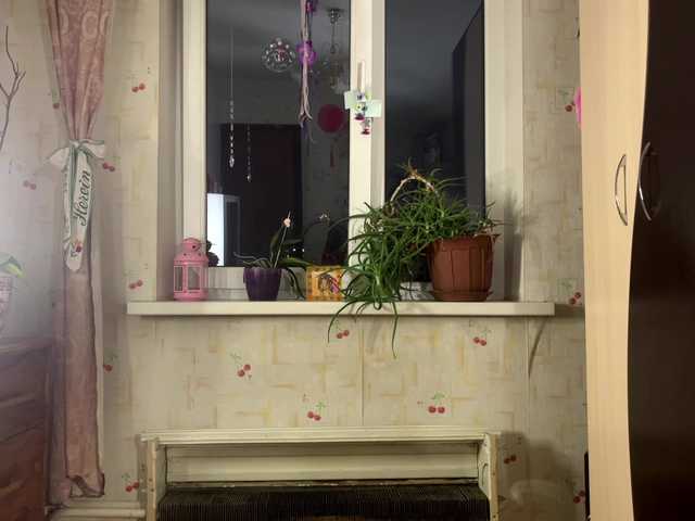 SeptemberRarogal's BongaCams show and profile