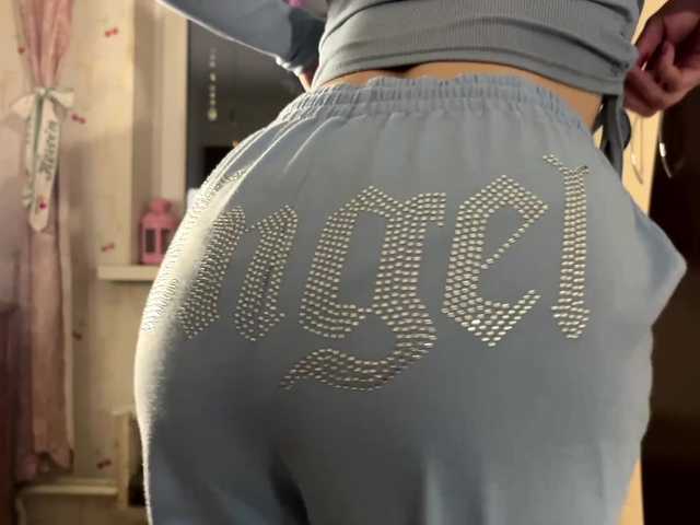 SeptemberRarogal's BongaCams show and profile