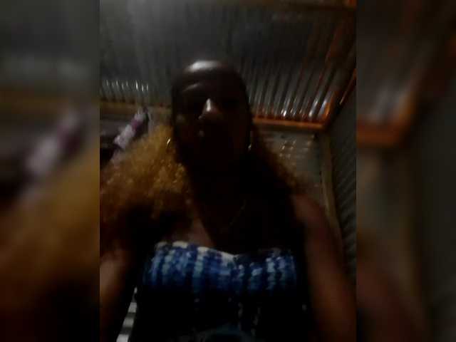 zoyadimasalong06 preview