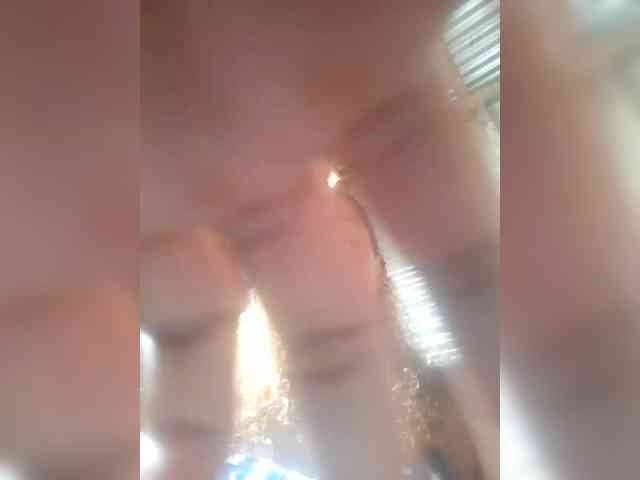 zoyadimasalong06 webcam