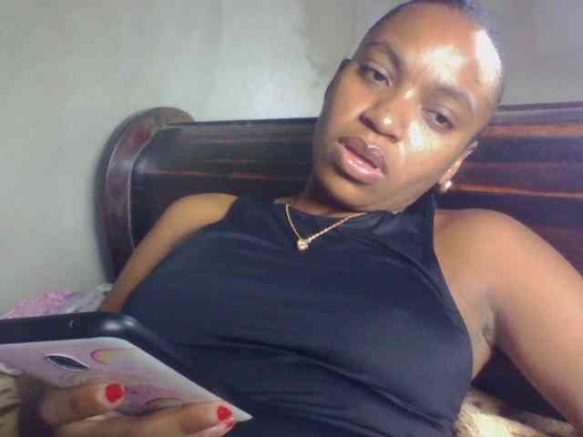 zoyadimasalong06 webcam