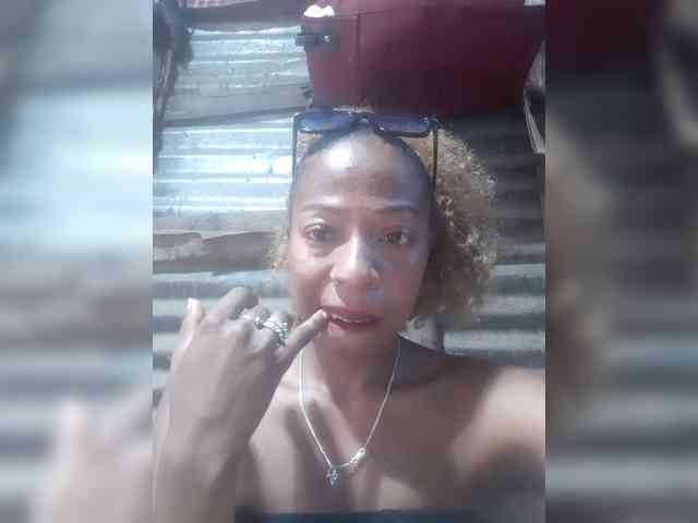 zoyadimasalong06 zoyadimasalong06