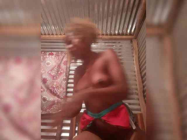 zoyadimasalong06 webcam