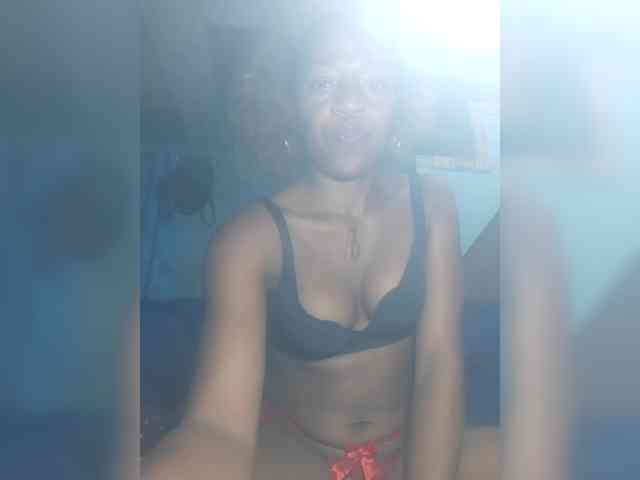 zoyadimasalong06 webcam