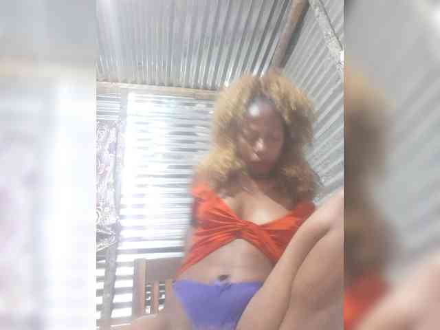 zoyadimasalong06 webcam