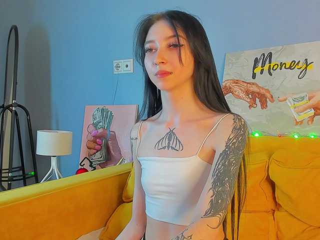  Ellen-Hops chat room