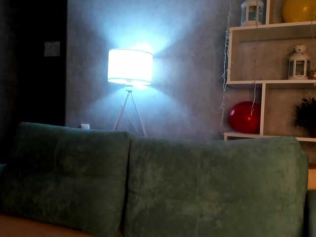 Ellen-Hops's BongaCams show and profile