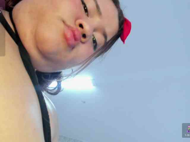 DannaKeys Live Webcam on BongaCams