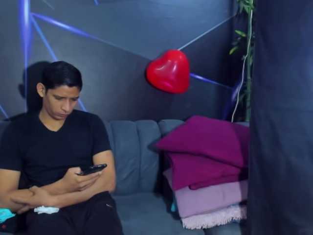 playsgirlhot from BongaCams is Freechat