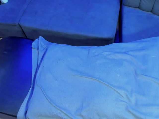 playsgirlhot's BongaCams show and profile