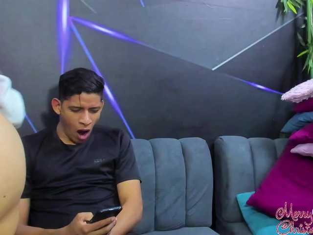 playsgirlhot – webcam model profile photo