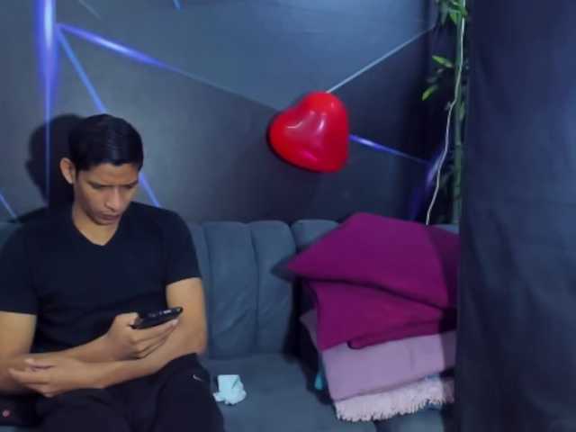 playsgirlhot from BongaCams is Freechat