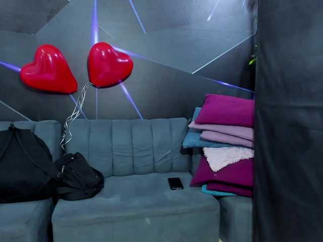 playsgirlhot – webcam model profile photo