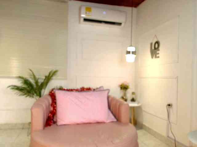 alessia-moon alessia-moon