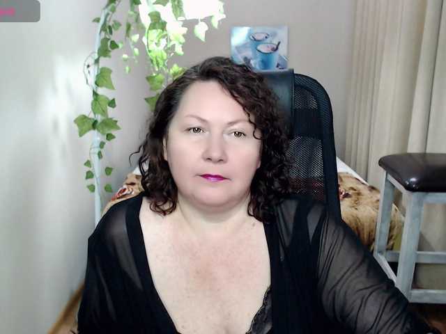 milf-hornys's BongaCams show and profile