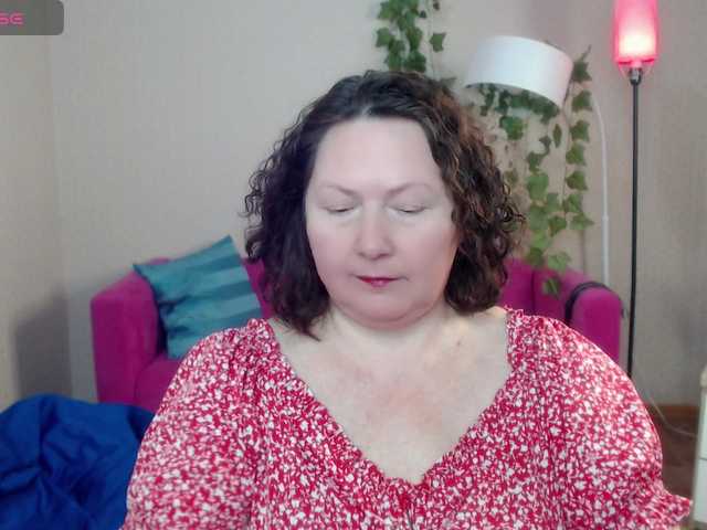 milf-hornys's BongaCams show and profile