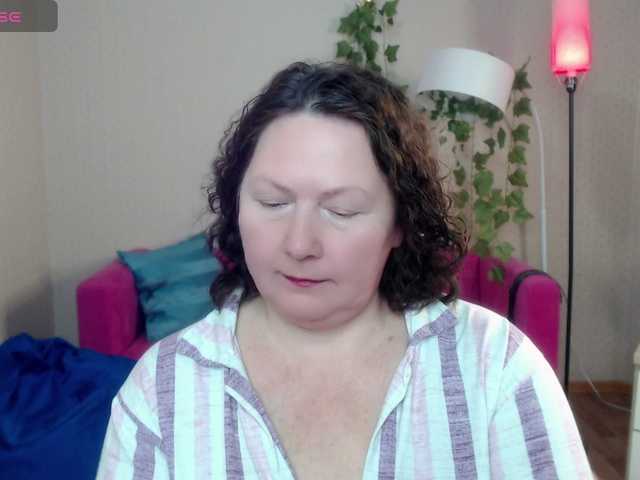milf-hornys's BongaCams show and profile