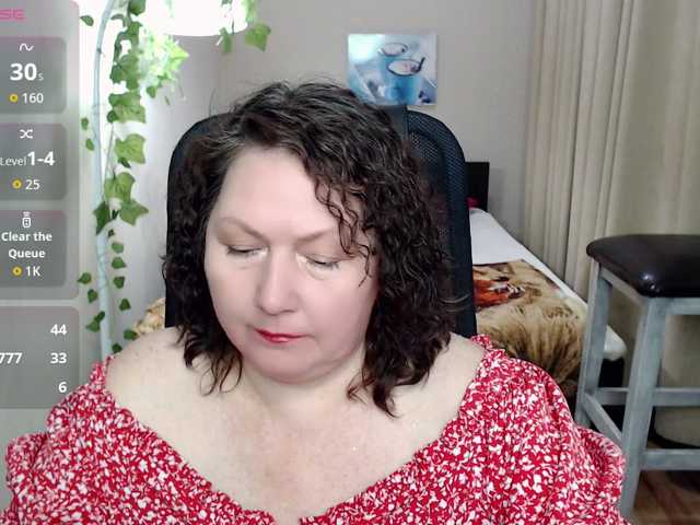 milf-hornys's BongaCams show and profile