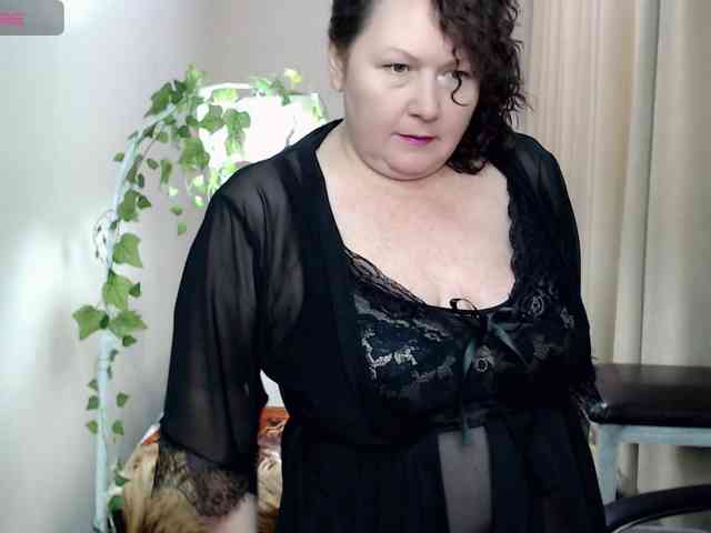 milf-hornys webcam