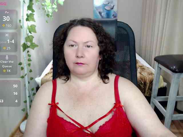 milf-hornys webcam