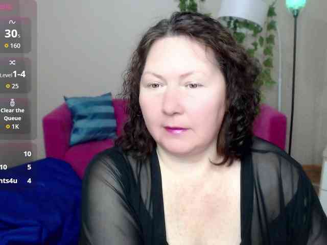 milf-hornys webcam