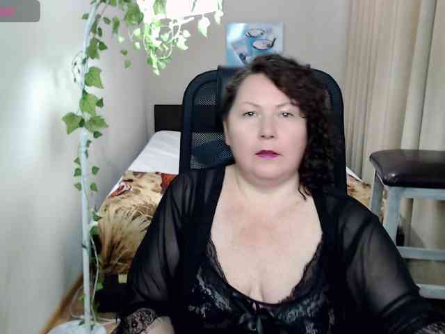 milf-hornys webcam