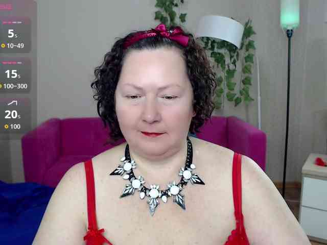 milf-hornys webcam