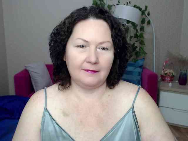 milf-hornys webcam
