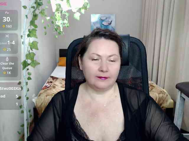 milf-hornys webcam