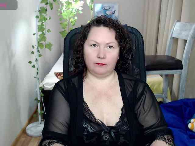 milf-hornys webcam