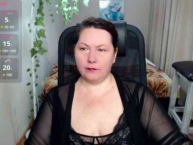 milf-hornys webcam