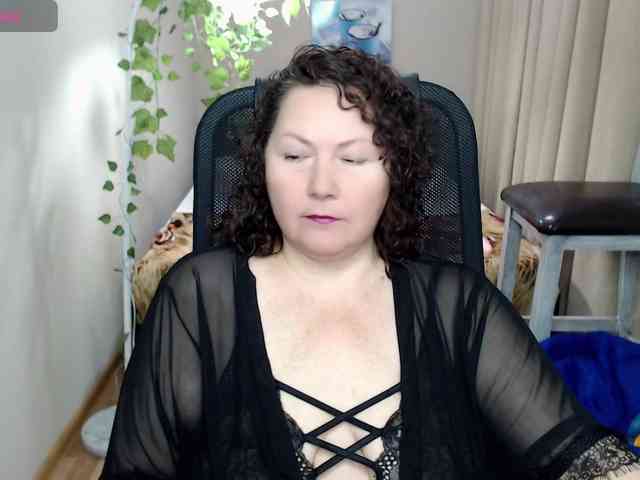 milf-hornys webcam