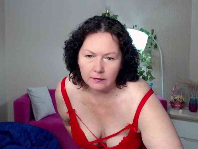 milf-hornys webcam
