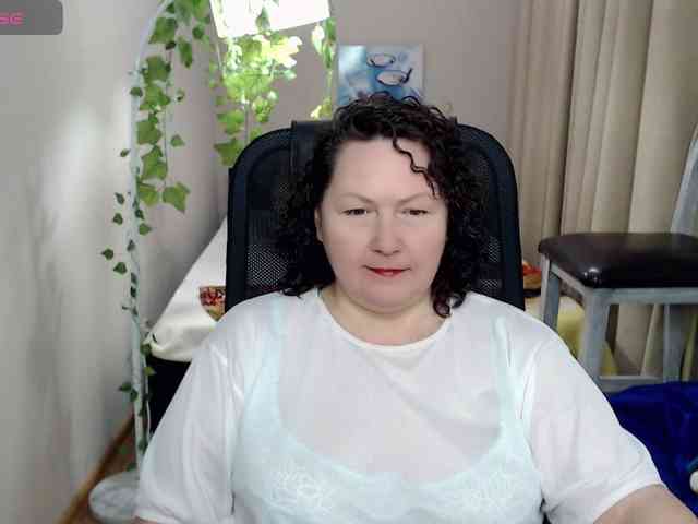 milf-hornys webcam