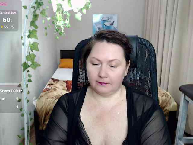 milf-hornys webcam