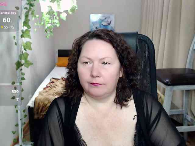 milf-hornys webcam