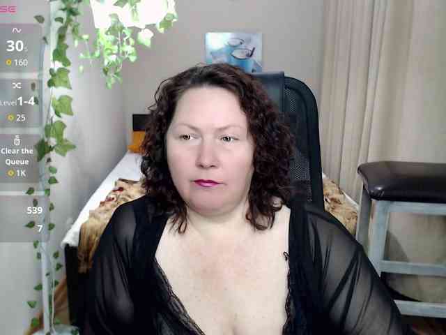 milf-hornys webcam