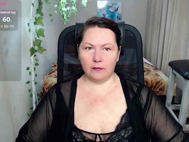 milf-hornys webcam