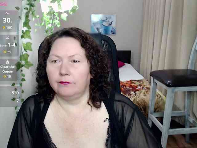 milf-hornys webcam
