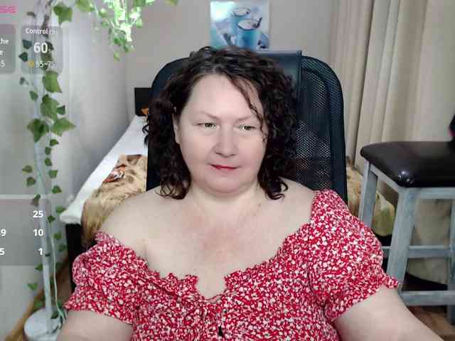 milf-hornys webcam