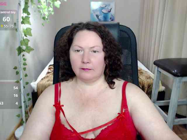 milf-hornys webcam